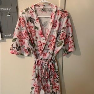 Lightweight Robe